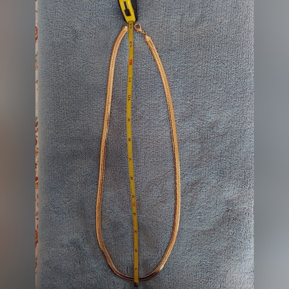 Herringbone 18k gold plated chain - Picture 2 of 3